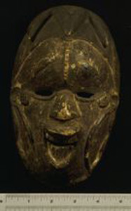 Thumbnail of Mask (1971.13.0038)