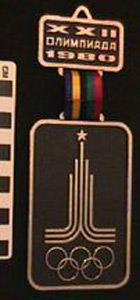 Thumbnail of Olympic Badge:  XXII Olympiad (1980.09.0052)