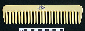 Thumbnail of Dresser Set: Comb (1998.06.0223G)