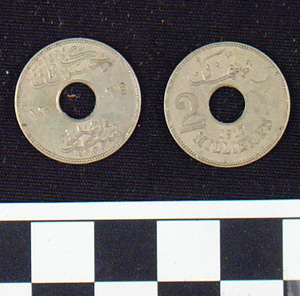Thumbnail of Coin: 2 Mil. copper alloy (1971.15.1913)