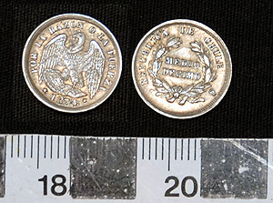 Thumbnail of Coin: Chile, Medio Decimo (1900.88.0010)
