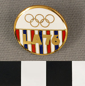 Thumbnail of Commemorative Olympic Pin: "LA 76" (1977.01.0370E)