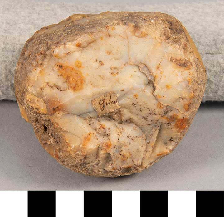 Thumbnail of Stone Tool: Hammerstone (1924.02.0881)