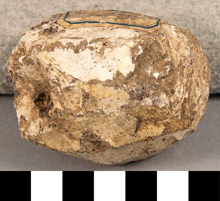 Thumbnail of Stone Tool: Hammerstone (1924.02.0883)